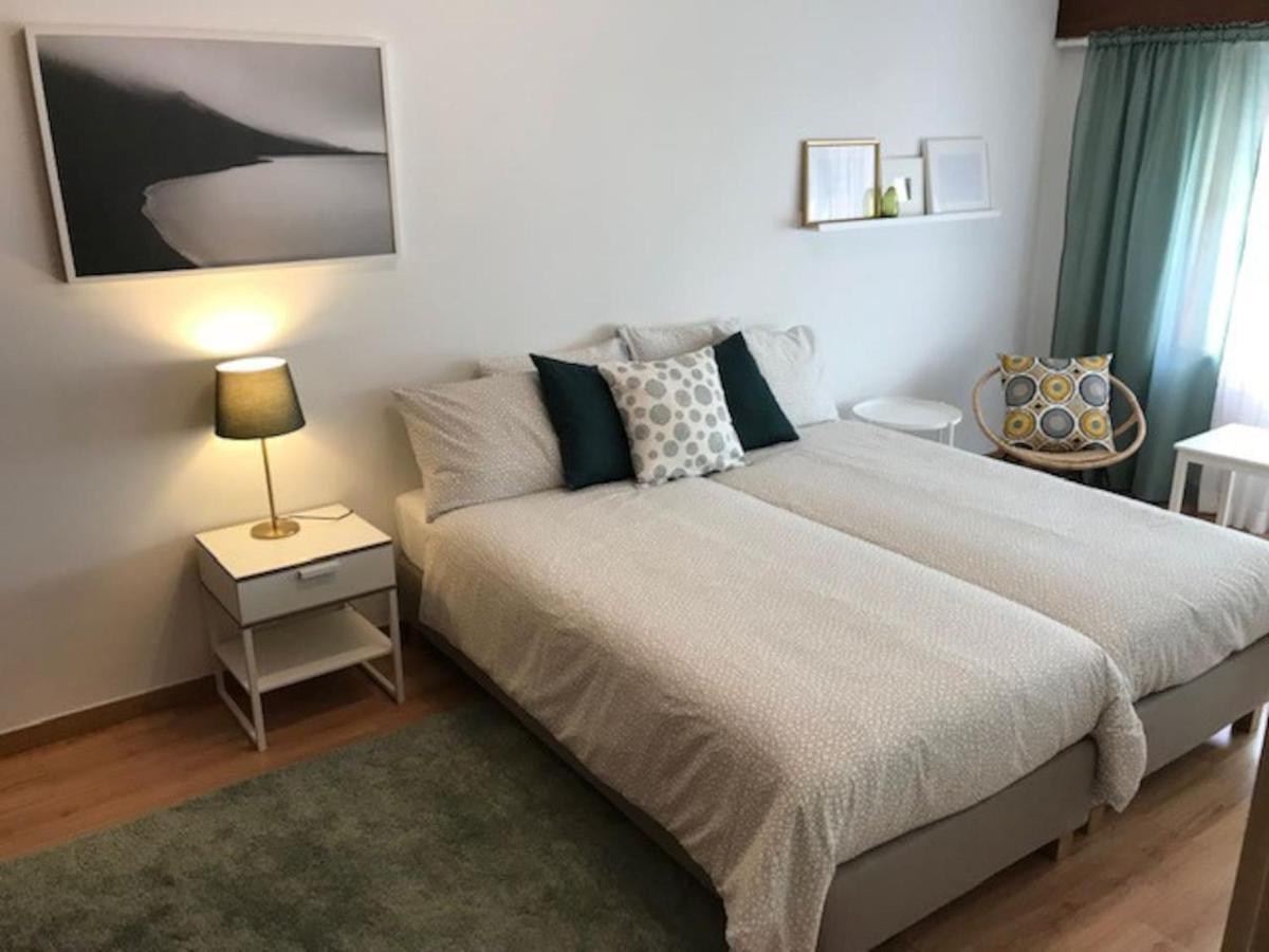Apart. E Espacoso - Parque E Metro Apartamento *